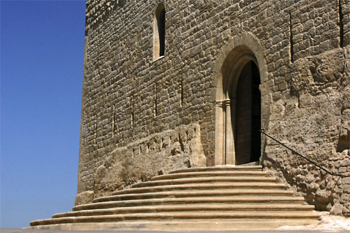 Eglise d'Ansouis en Provence, photo pascal lando